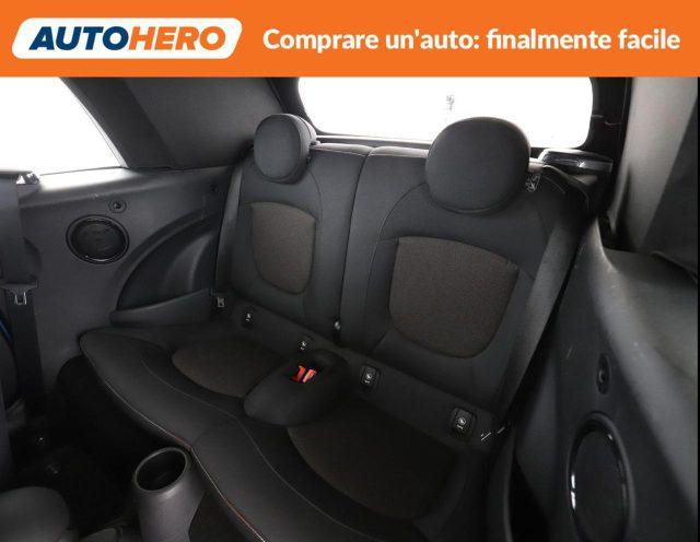 MINI Mini 1.5 Cooper Essential Cabrio