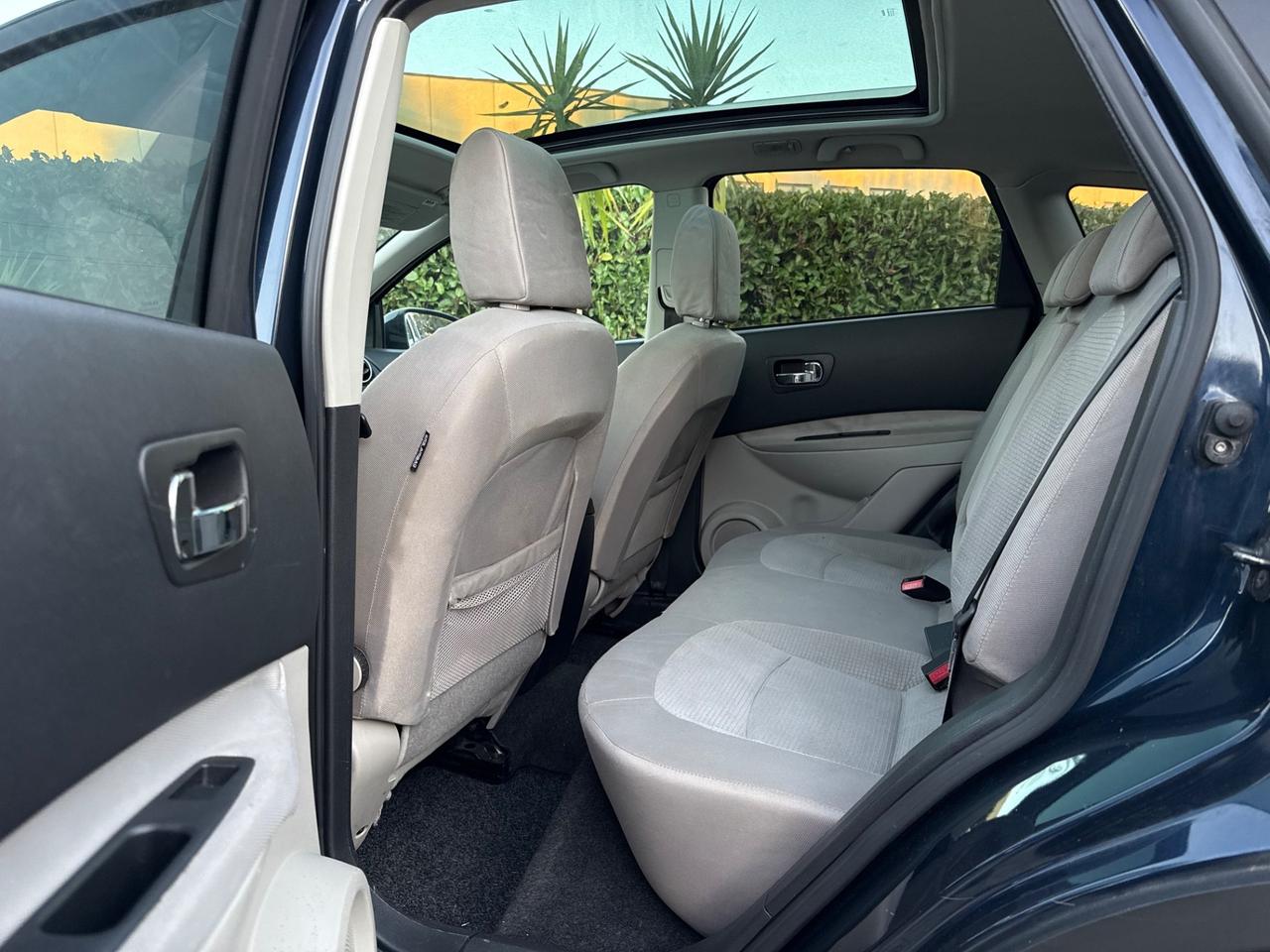 Nissan Qashqai 2.0 dCi NAVI TETTO PANORAMICO