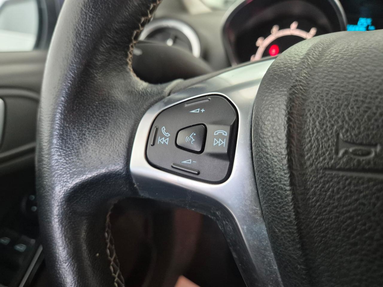 Ford Fiesta 1.4 GPL Titanium