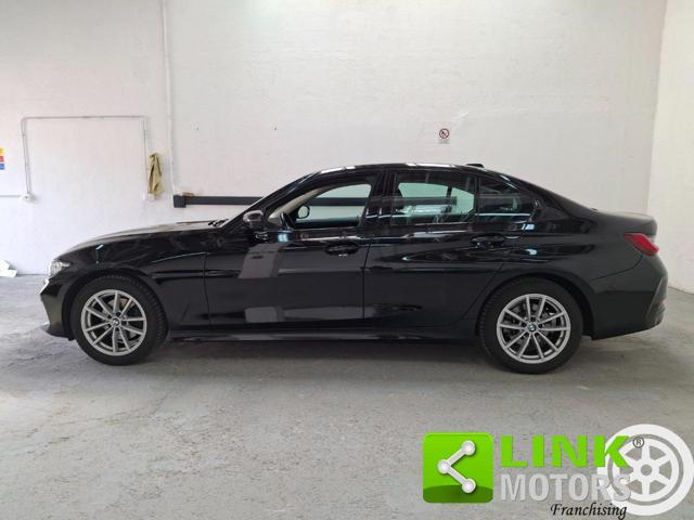 BMW 320 i Business Advantage GARANZIA INCLUSA