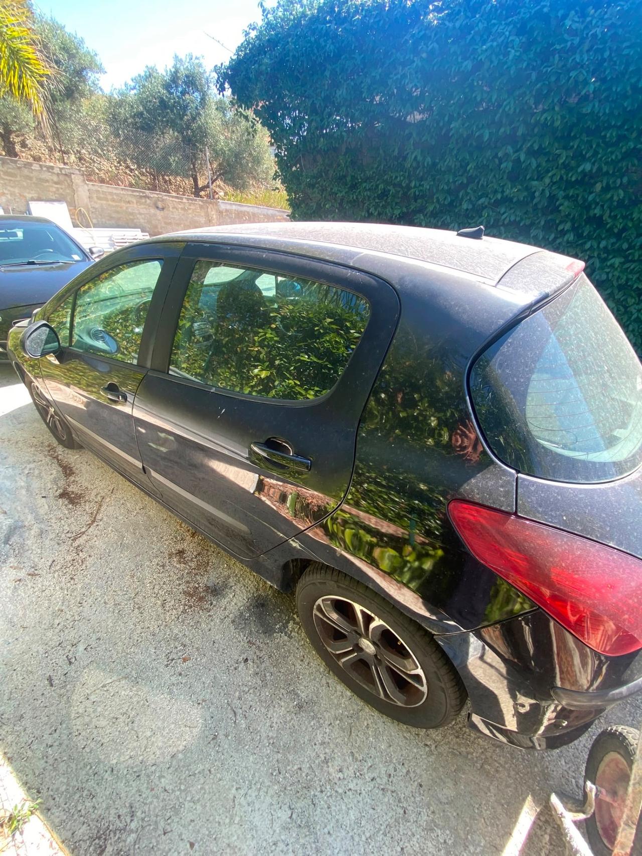 Peugeot 308 1.6 HDi 110CV 5p. 2-Tronic Premium