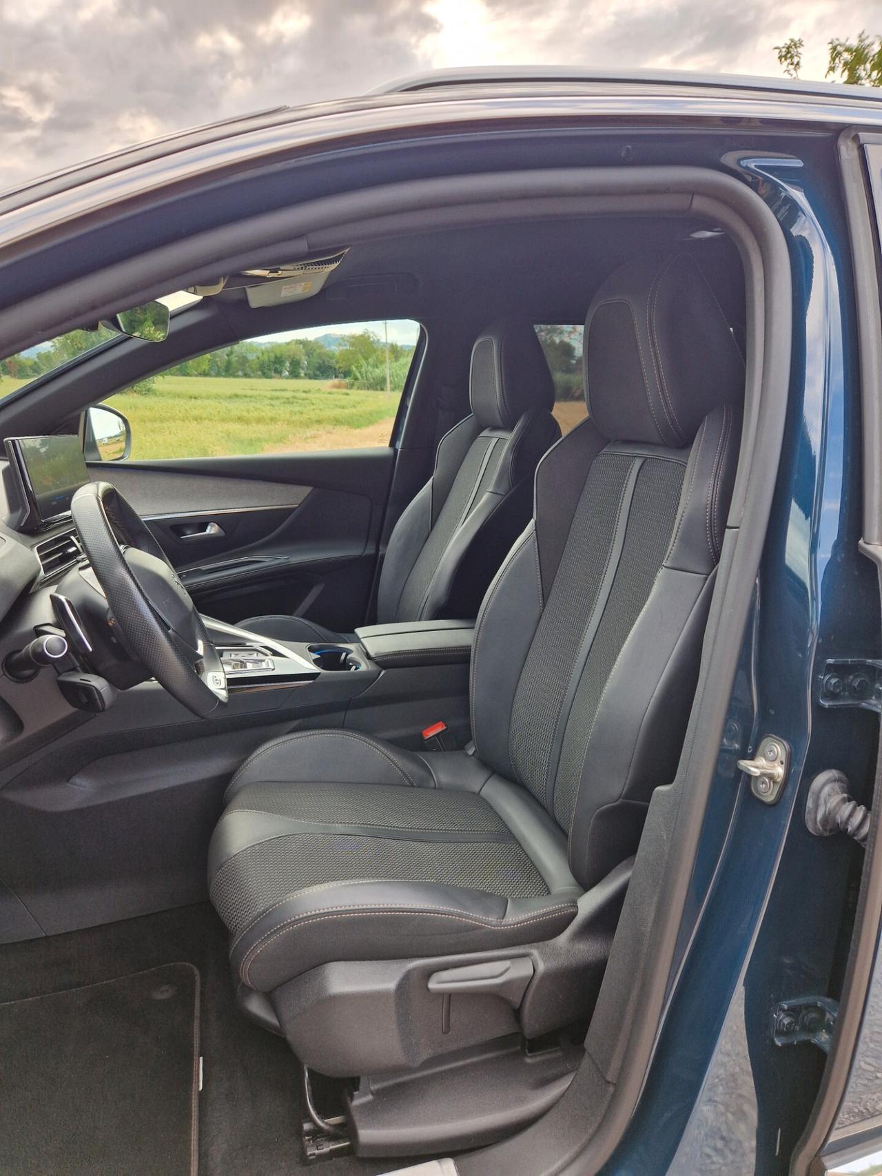 Peugeot 5008 BlueHDi 130 S&S EAT8 GT