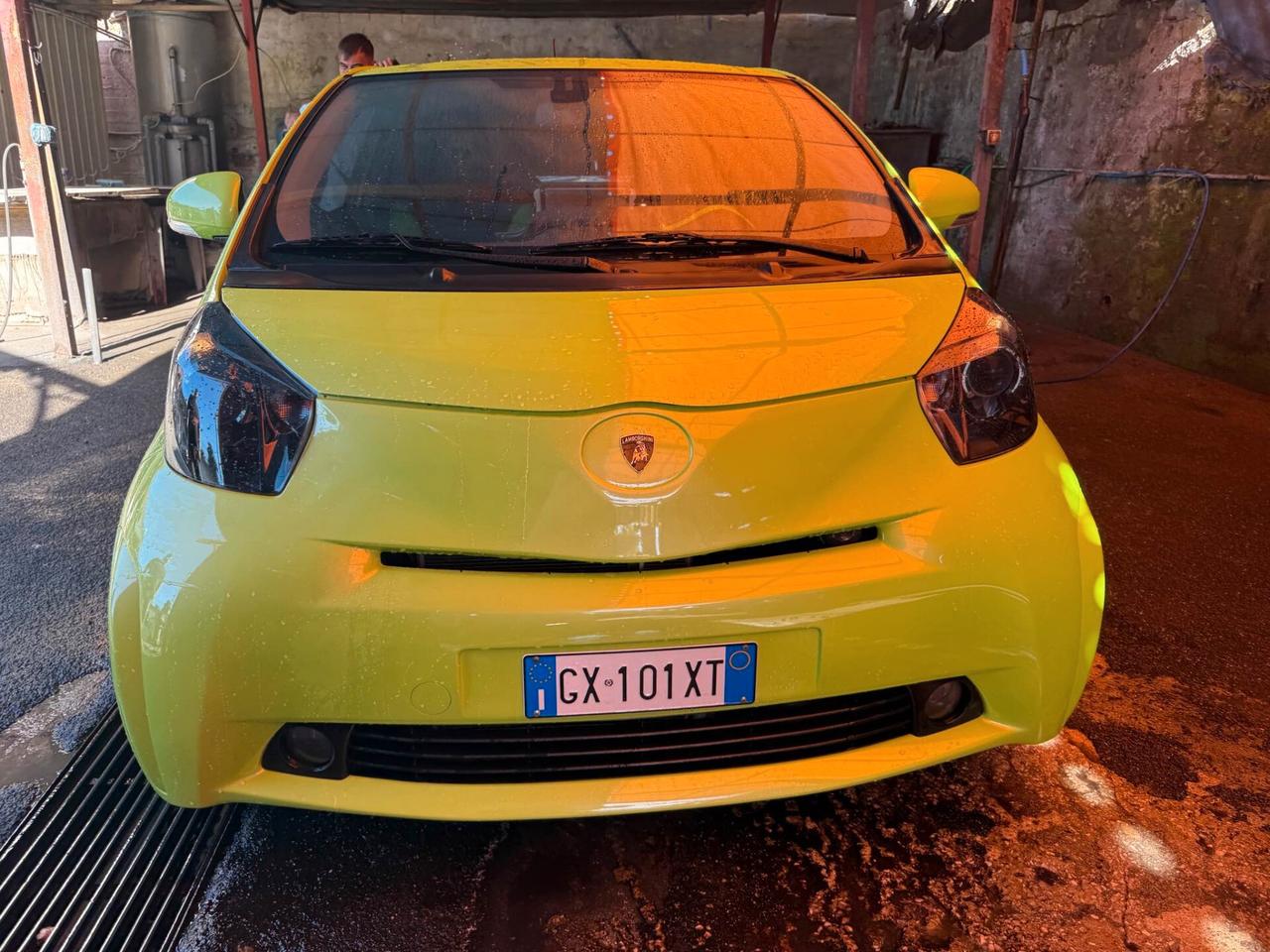 Toyota iQ 1.0 ACCESSORIATA STILE LAMBORGHINI PORTE ALI DI GABBIANO PERMUTE 3336121884