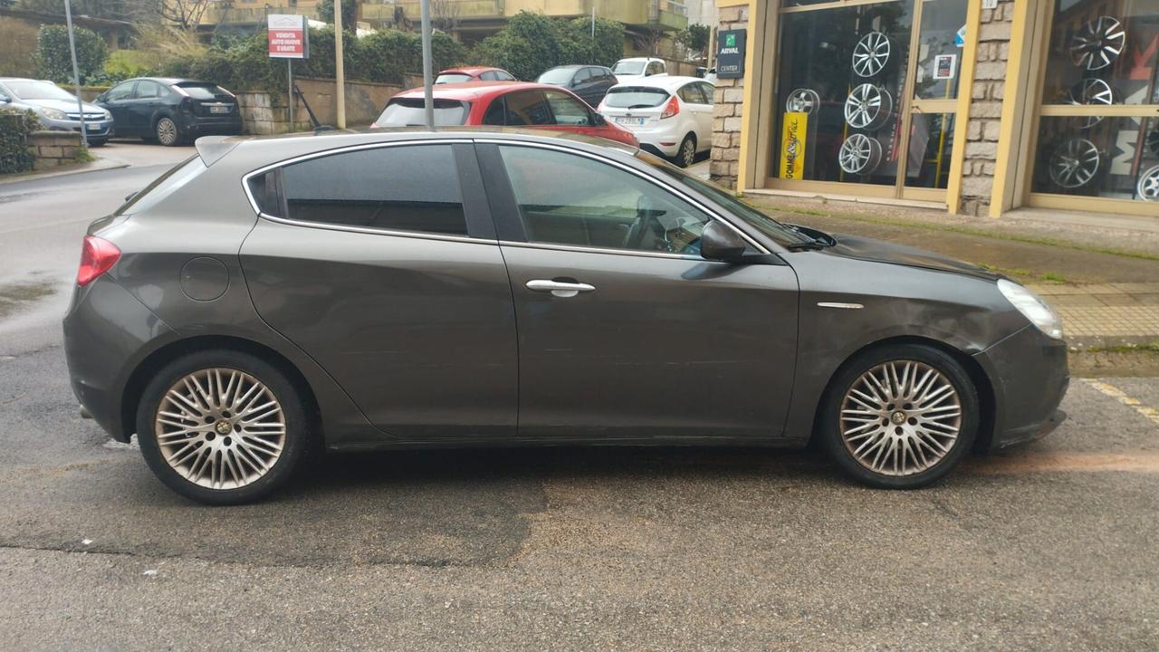 Alfa Romeo Giulietta 2.0 JTDm-2 170 CV Distinctive