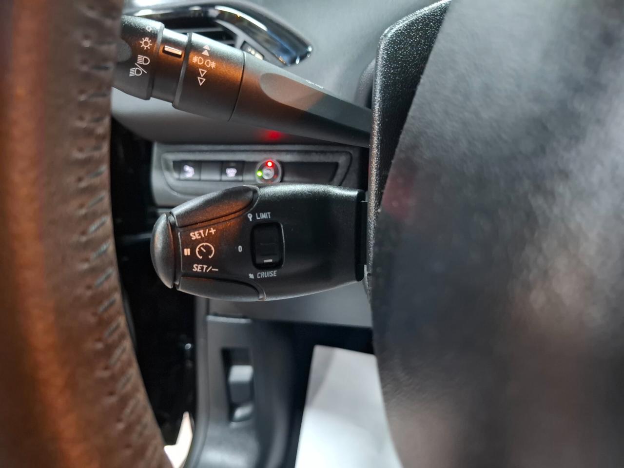 Peugeot 208 1.2 Benzina-GPL Neopatentato