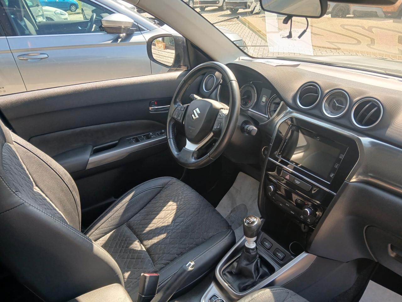 Suzuki Vitara 1.4 Hybrid 4WD AllGrip Top