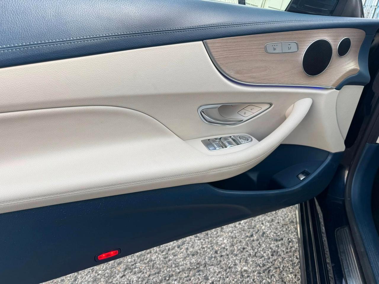 Mercedes-benz E 220 d 4Matic Auto Premium Plus