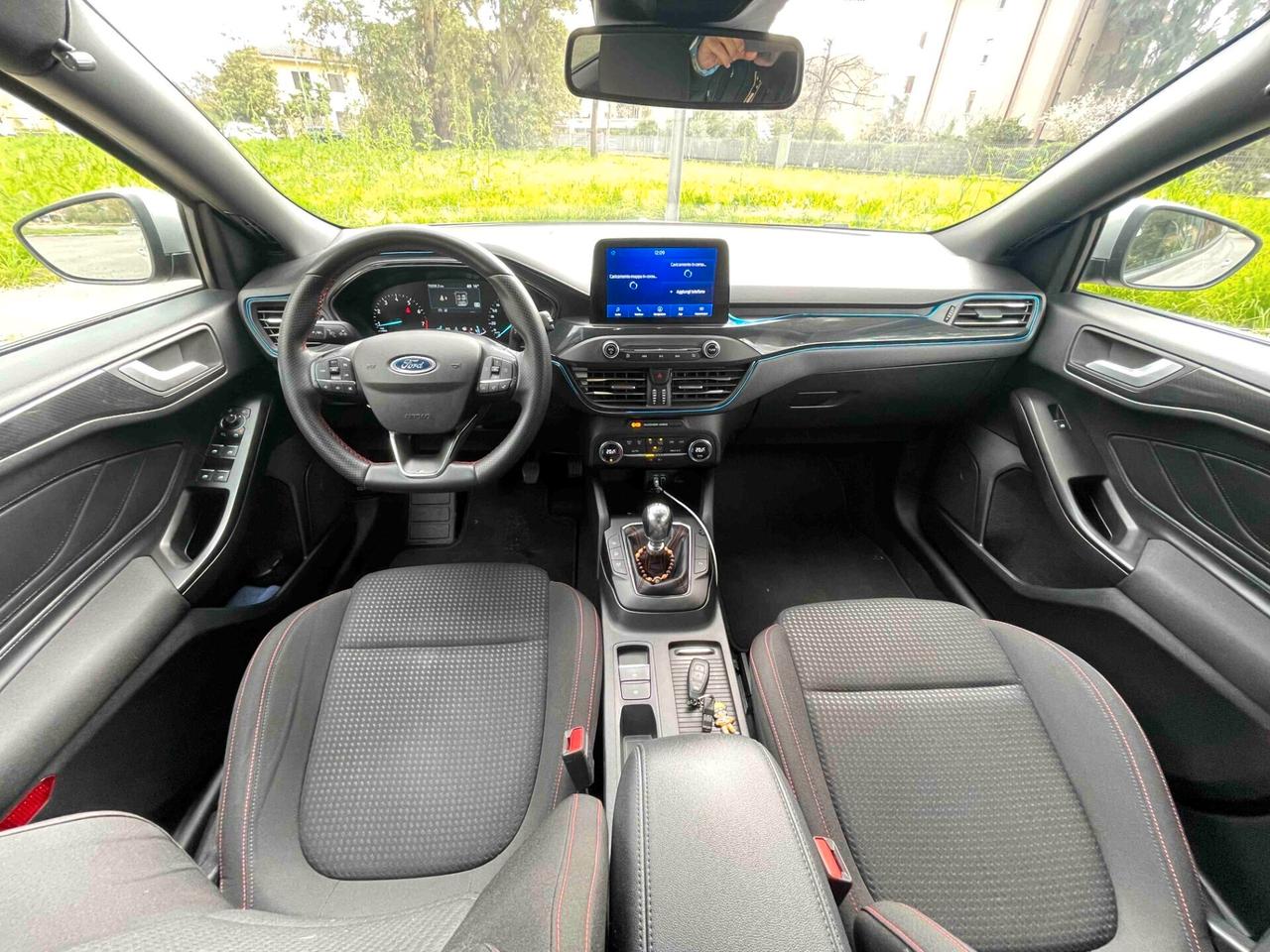 Ford Focus 1.0 EcoBoost Hybrid 125 CV 5p. ST-Line NEOPATENTATI CATENA