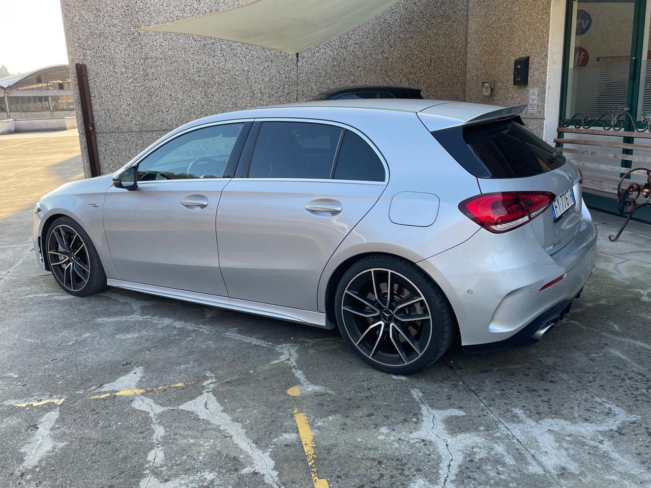Mercedes-benz A 35 AMG