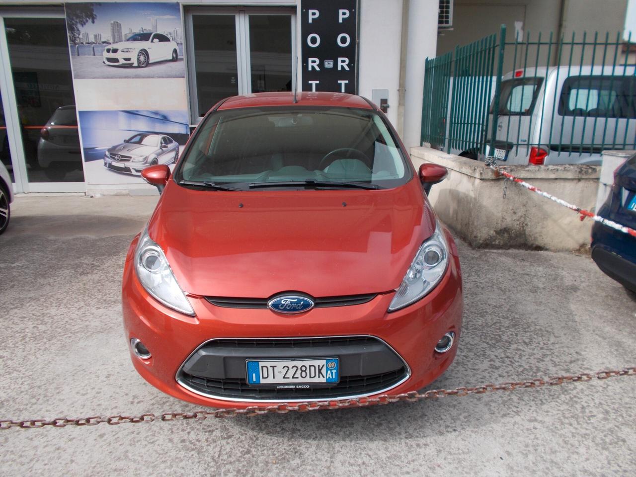 Ford Fiesta Fiesta+ 1.4 TDCi 68CV 5 porte