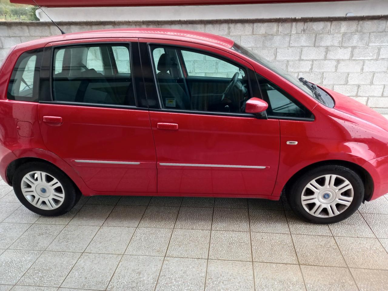 Fiat Idea Dynamic 101 cv