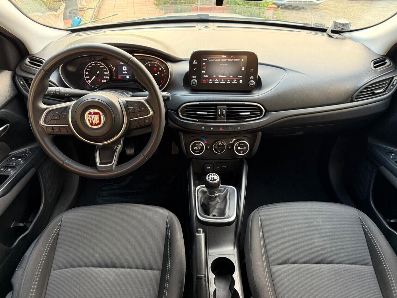 Fiat Tipo 1.0 5 porte UCONNECT 7"