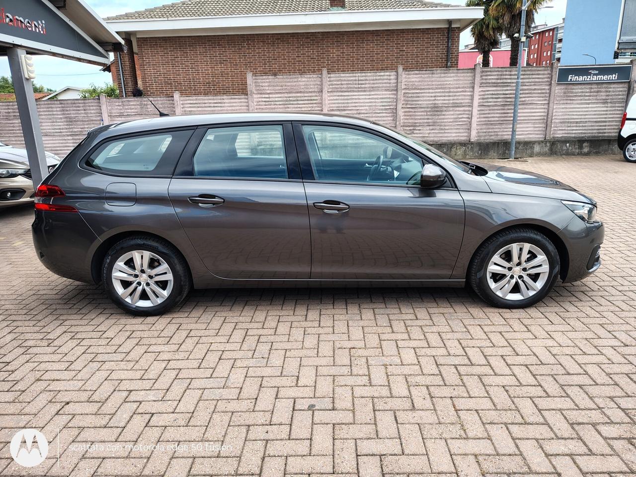 Peugeot 308 BlueHDi 120 S&S SW Business Pari al Nuovo