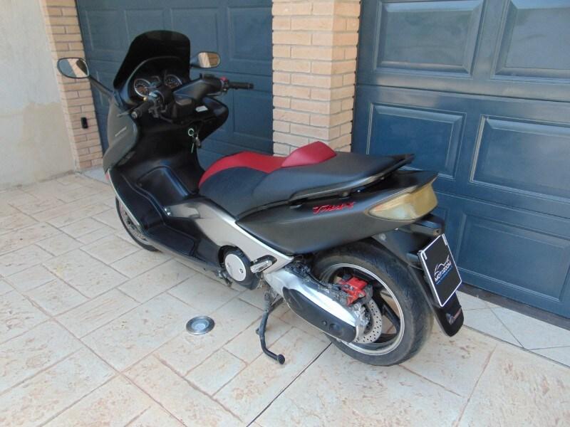 Yamaha T Max