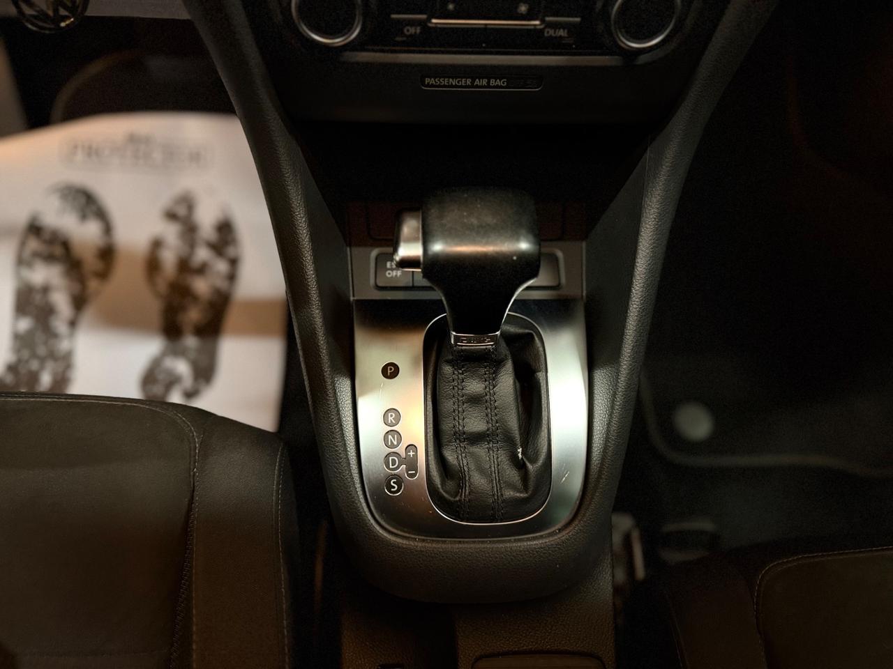 Volkswagen Golf 1.4 TSI 122CV DSG 5p. Highline NEOPATENTATI