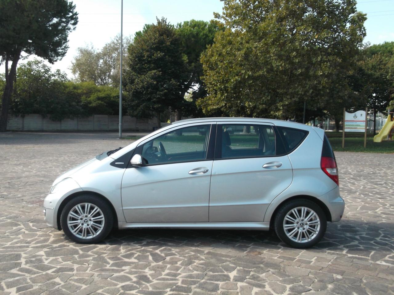 Classe A 180 CDI AUTOMATIC Neopat. 2009