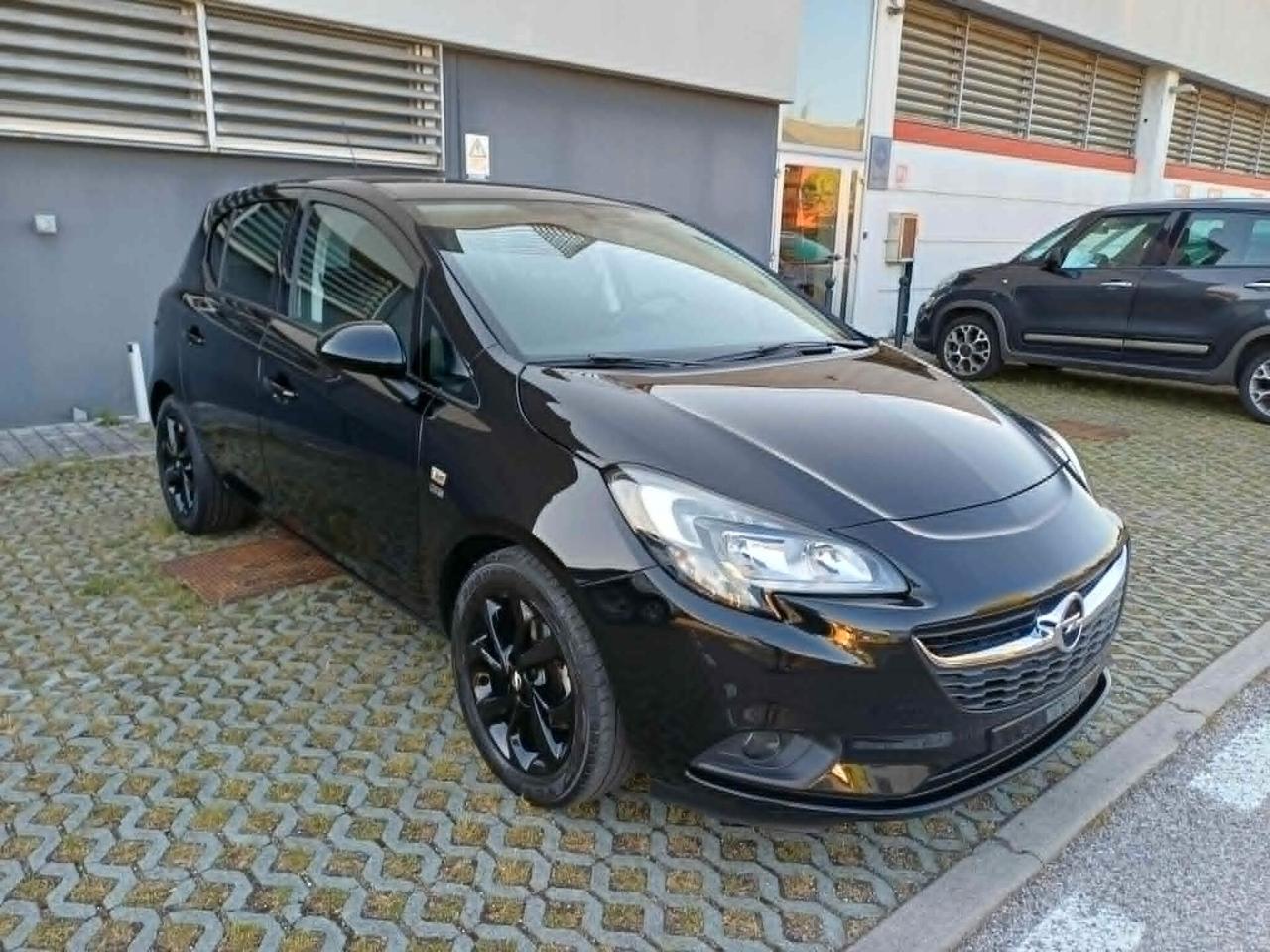 Opel Corsa 1.2 5 porte 120 Anniversary