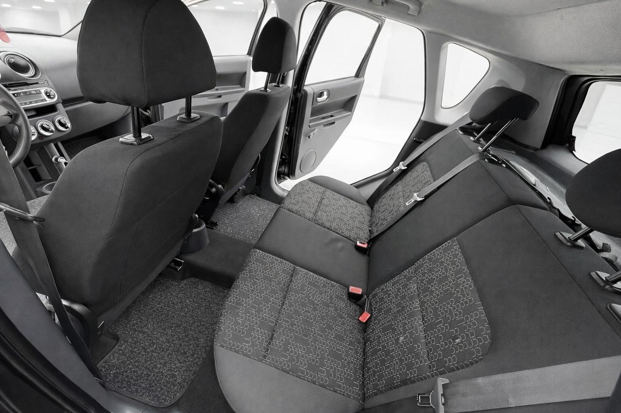 Mitsubishi Colt 1.1 12V 5p. Invite NEOPATENTATI CONSUMI BASSISSIMI EURO4