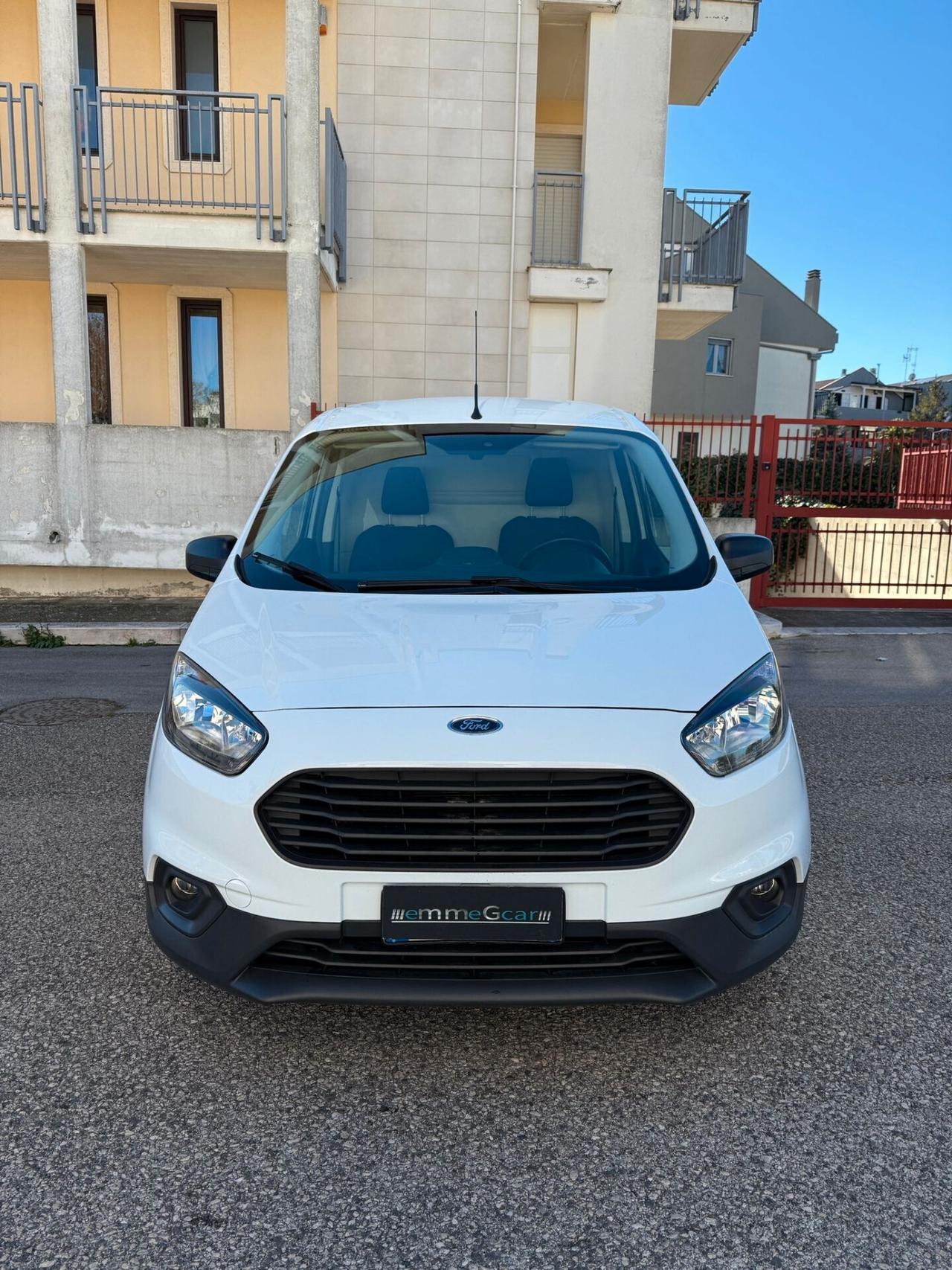 Ford Transit Courier 1.5 TDCi 75CV Van Trend