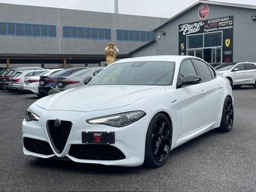 Alfa Romeo Giulia 2.0 Turbo 280 CV AT8 AWD Q4 Veloce Ti