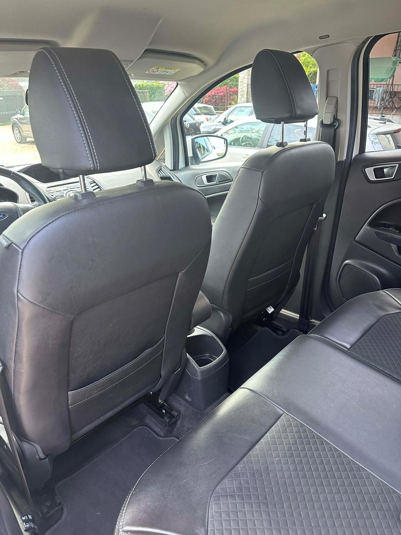 Ford ECOSPORT 1.5 TDCi 95 CV TITANIUM KMCERT NEOPAT GARANZ