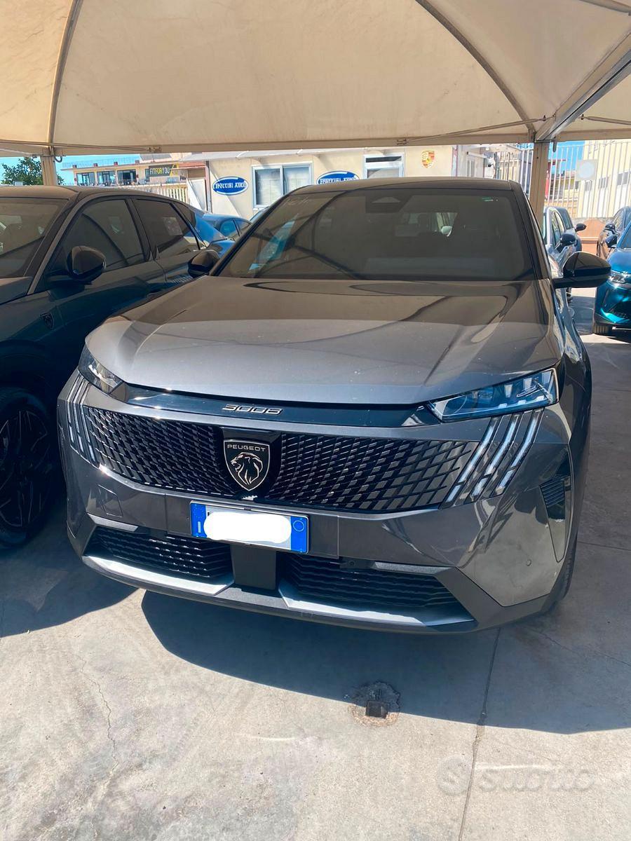 2025 PEUGEOT 3008 HYBRID 1.2cc 145cv "ALLURE"