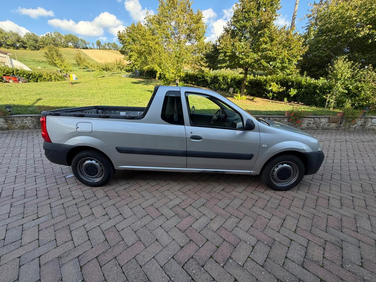 Dacia Logan 1.6 BENZINA/GPL Pik Up 2 POSTI