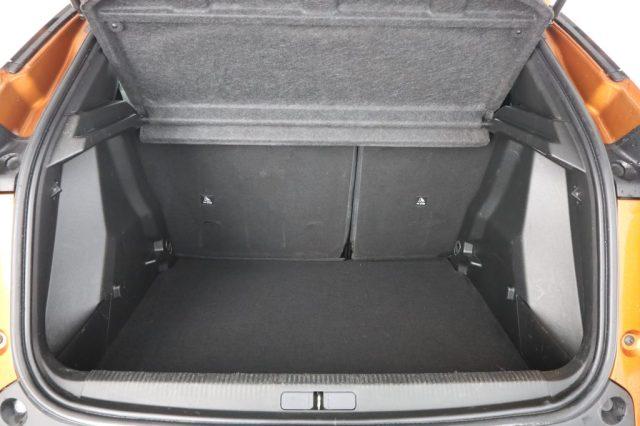 PEUGEOT 2008 2008 BlueHDi 130 S&S EAT8 Allure Pack