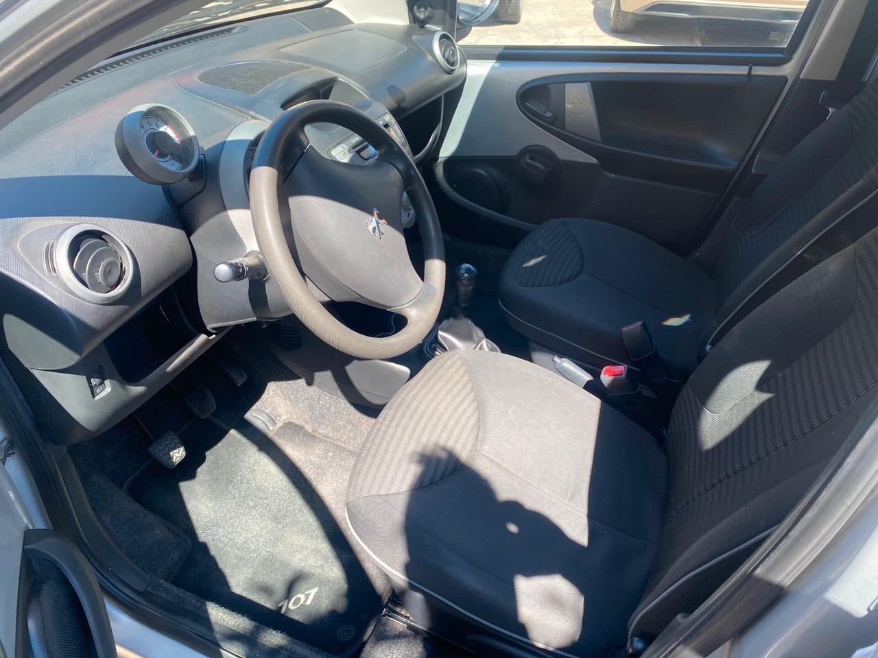 Peugeot 107 1.0 68CV 5p. Active