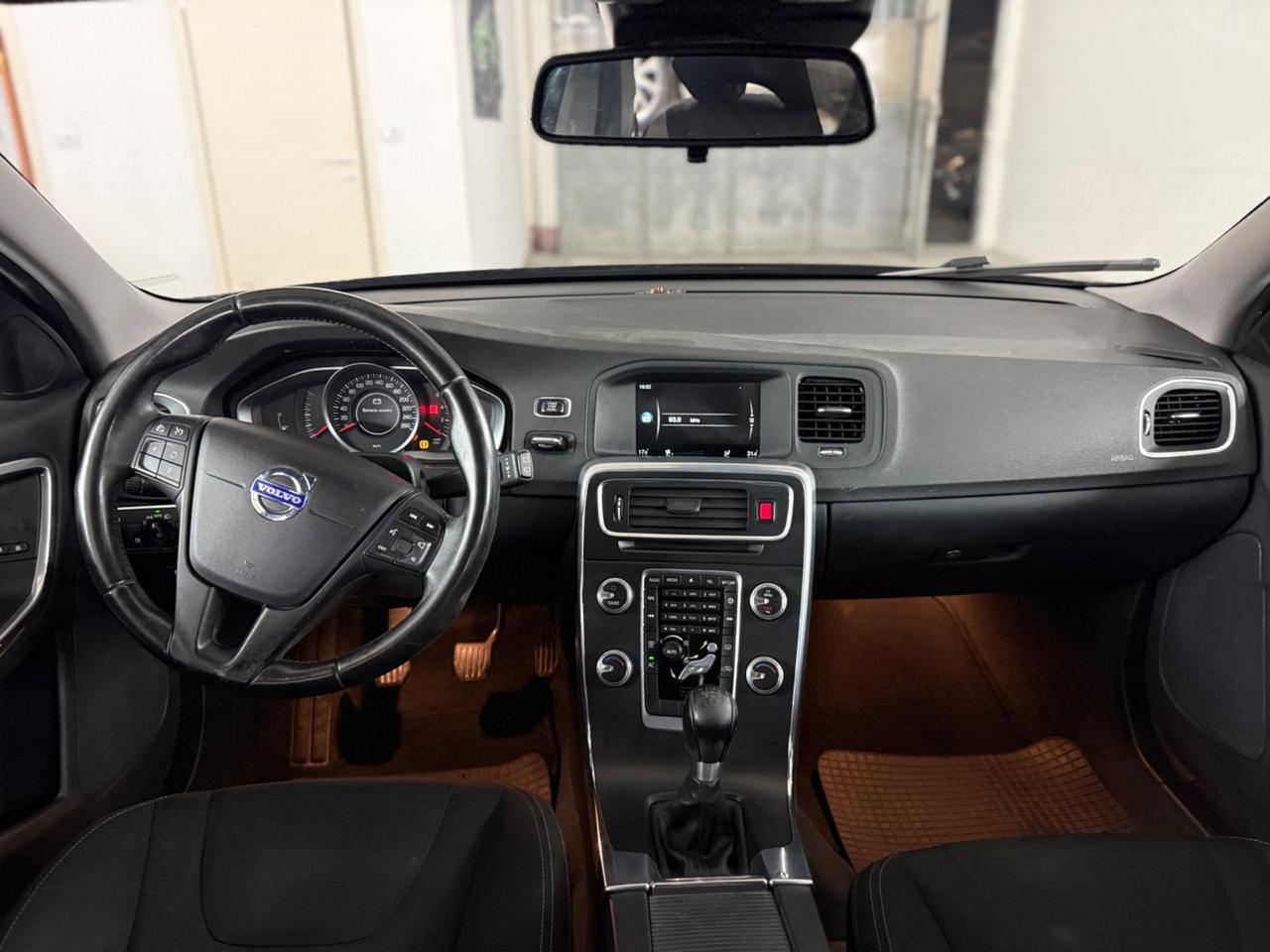 Volvo V60 D2 Momentum