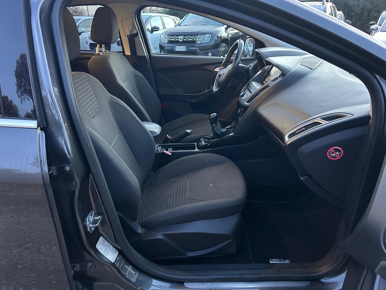 Ford Focus 1.6 120 CV GPL Titanium