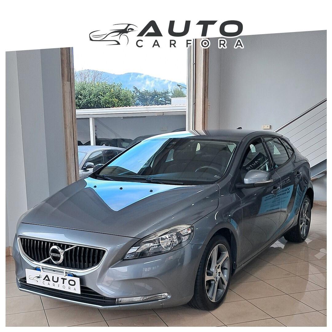 Volvo V40 T2 Business