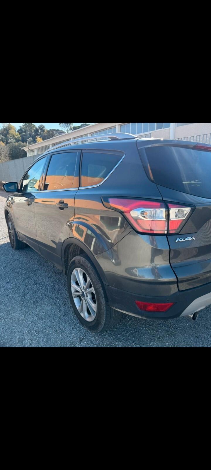 Ford Kuga 1.5 TDCI 120 CV S&S 2WD Plus