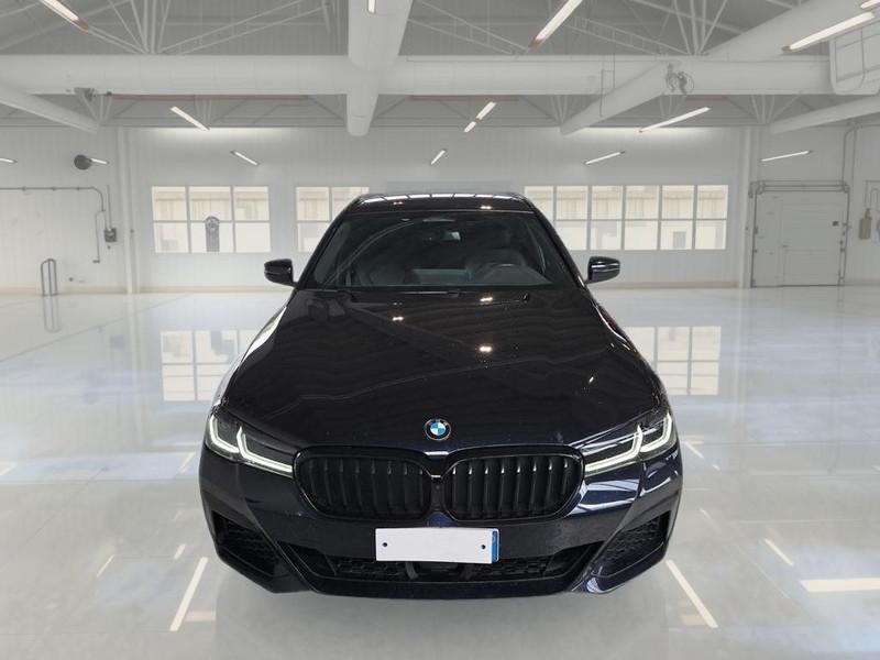 BMW 530 MH48V 183 KW XD MSPORT AUTO TOURING STATION WAGON