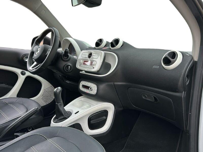 smart fortwo fortwo 70 1.0 Prime