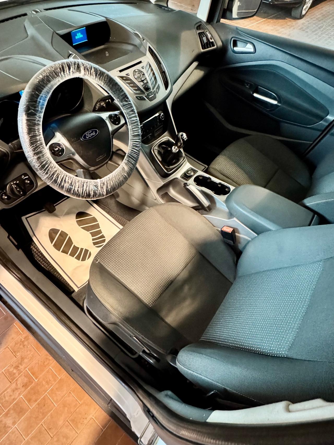 Ford C-Max 1.6 TDCi 115CV Titanium