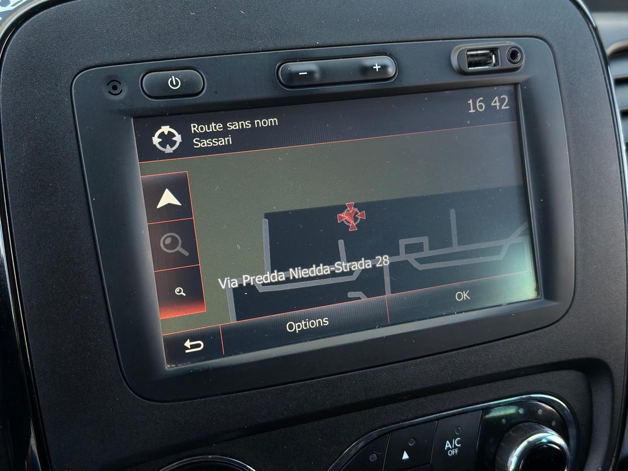 Opel Vivaro BiTurbo 6 Posti