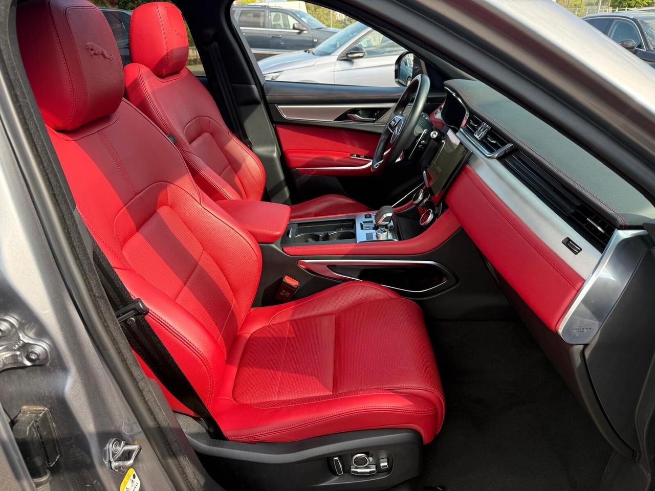 Jaguar F-Pace SUPER ACCESSORIATA COME NUOVA AFFARE