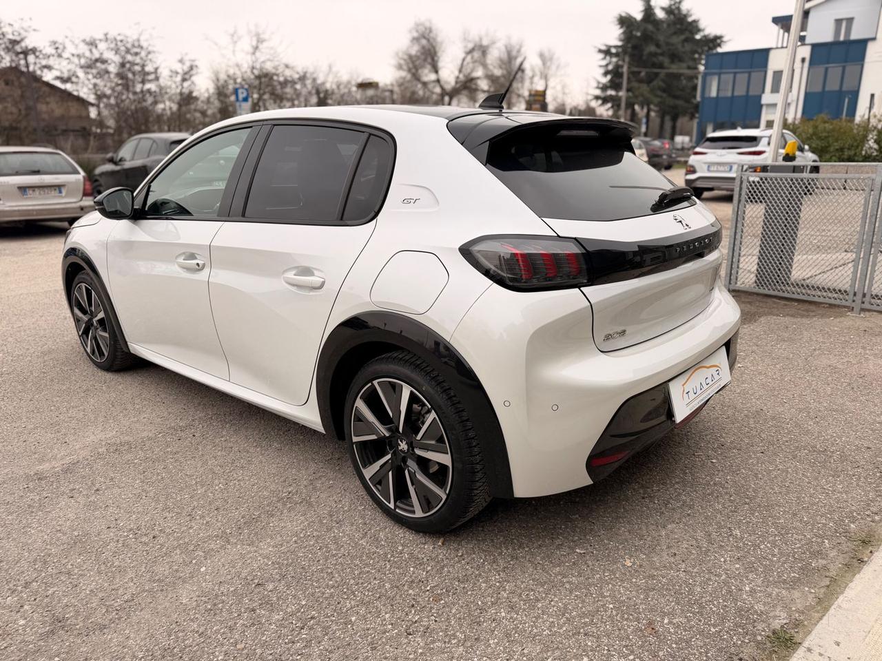 Peugeot 208 GT 1.2 PureTech 100 #8668