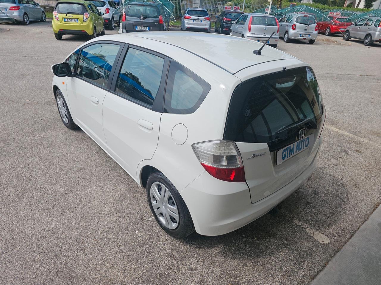 Honda Jazz 1.2 Benzina - Neopatentati