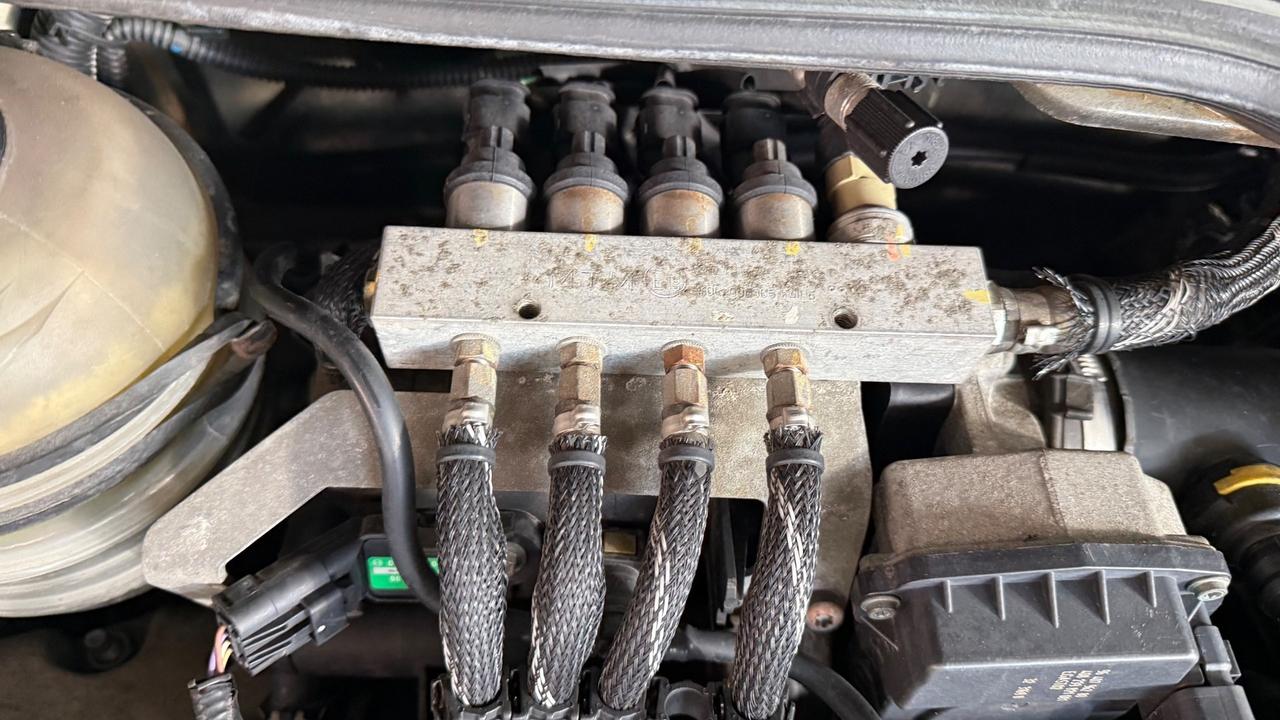 Peugeot 206 Plus 1.1 60CV 5p. Urban ECO GPL