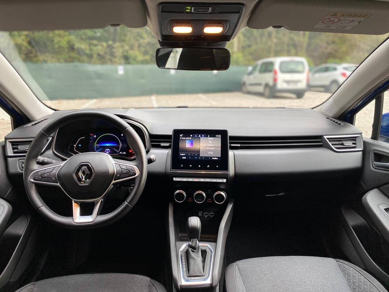 Renault Clio Hybrid E-Tech 140 CV * SOLO 32000KM*