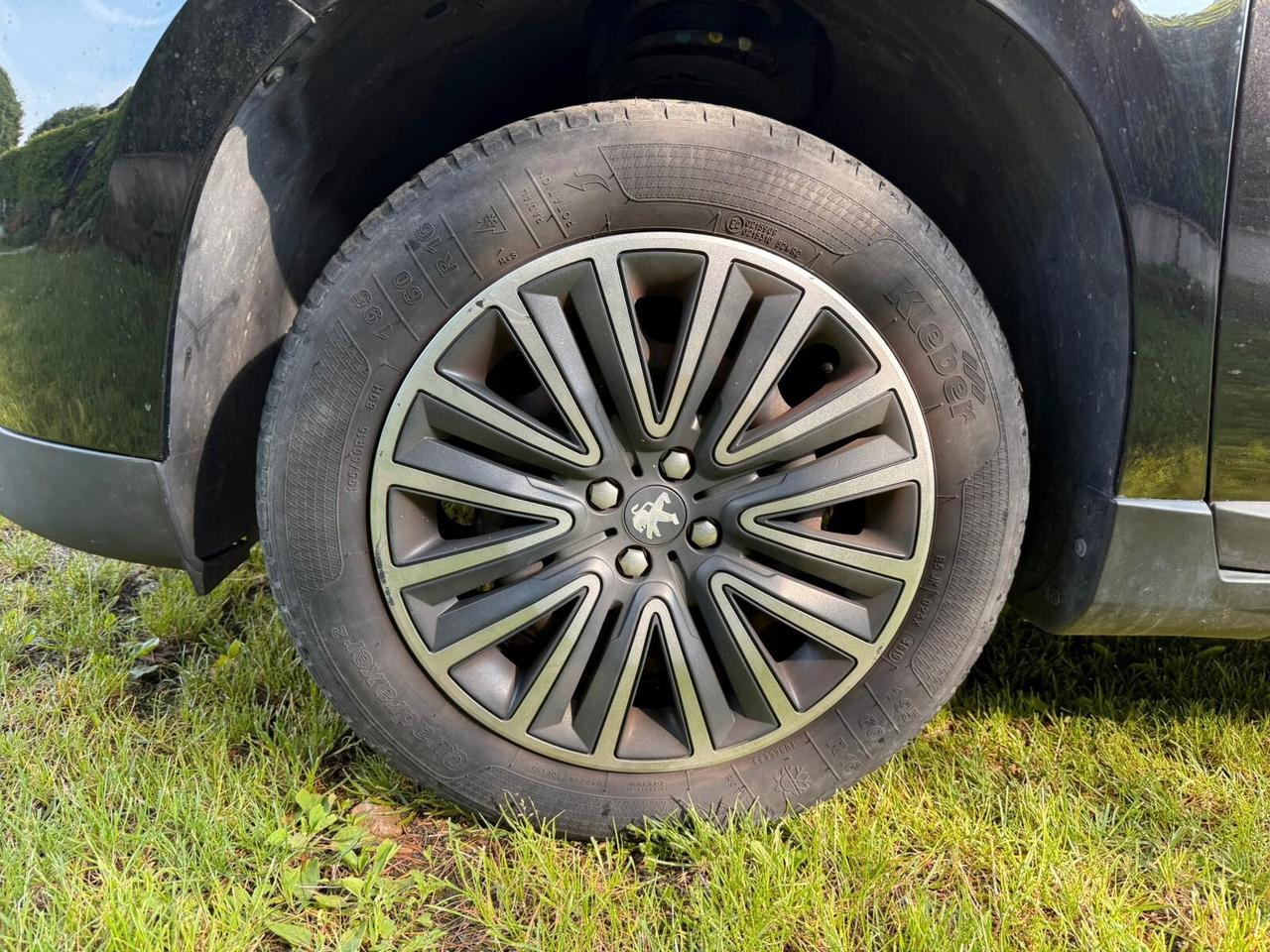 Peugeot 2008 PureTech 82 Allure