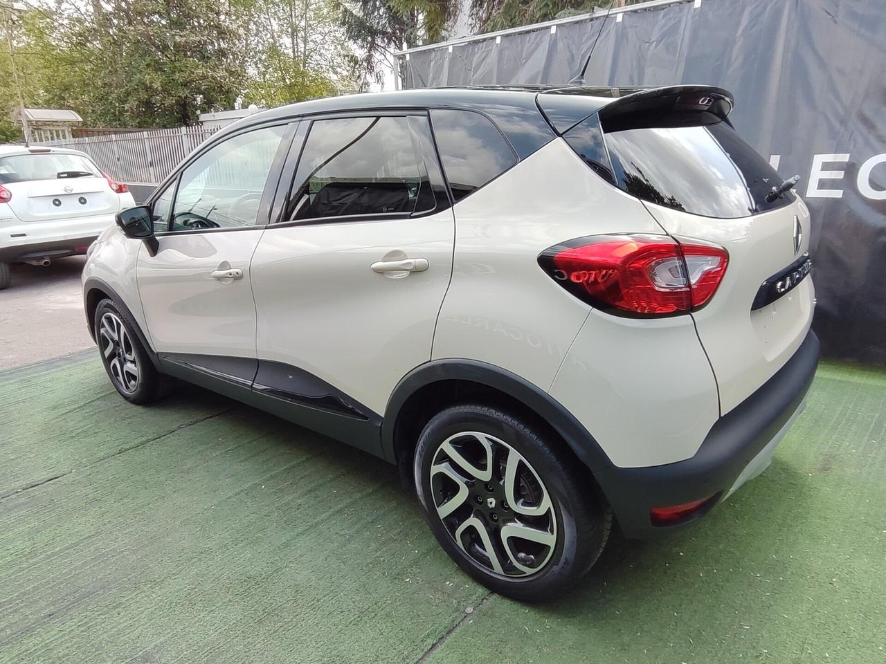 Renault Captur 1.5 dCi 90 CV CAMBIO AUTOMATICO