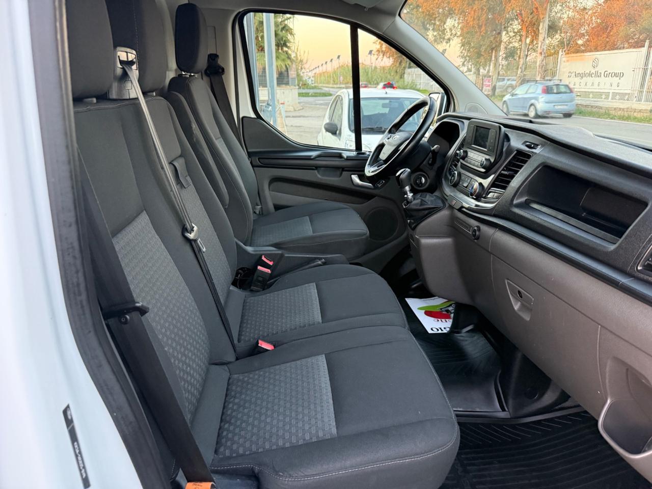 Ford Transit Custom 2.0 Diesel 3 Posti