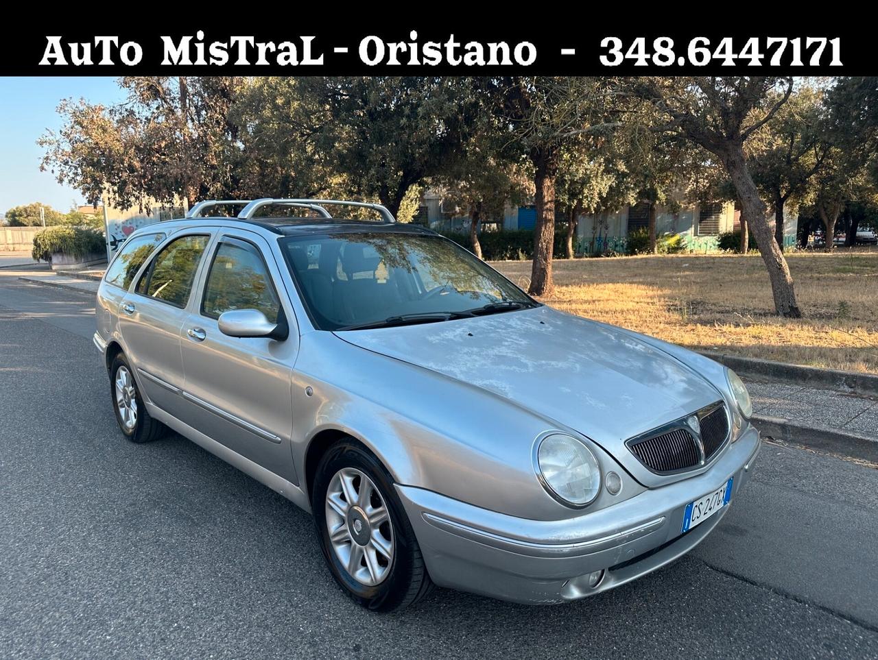 Lancia Lybra 1.9 JTD Station Wagon LX