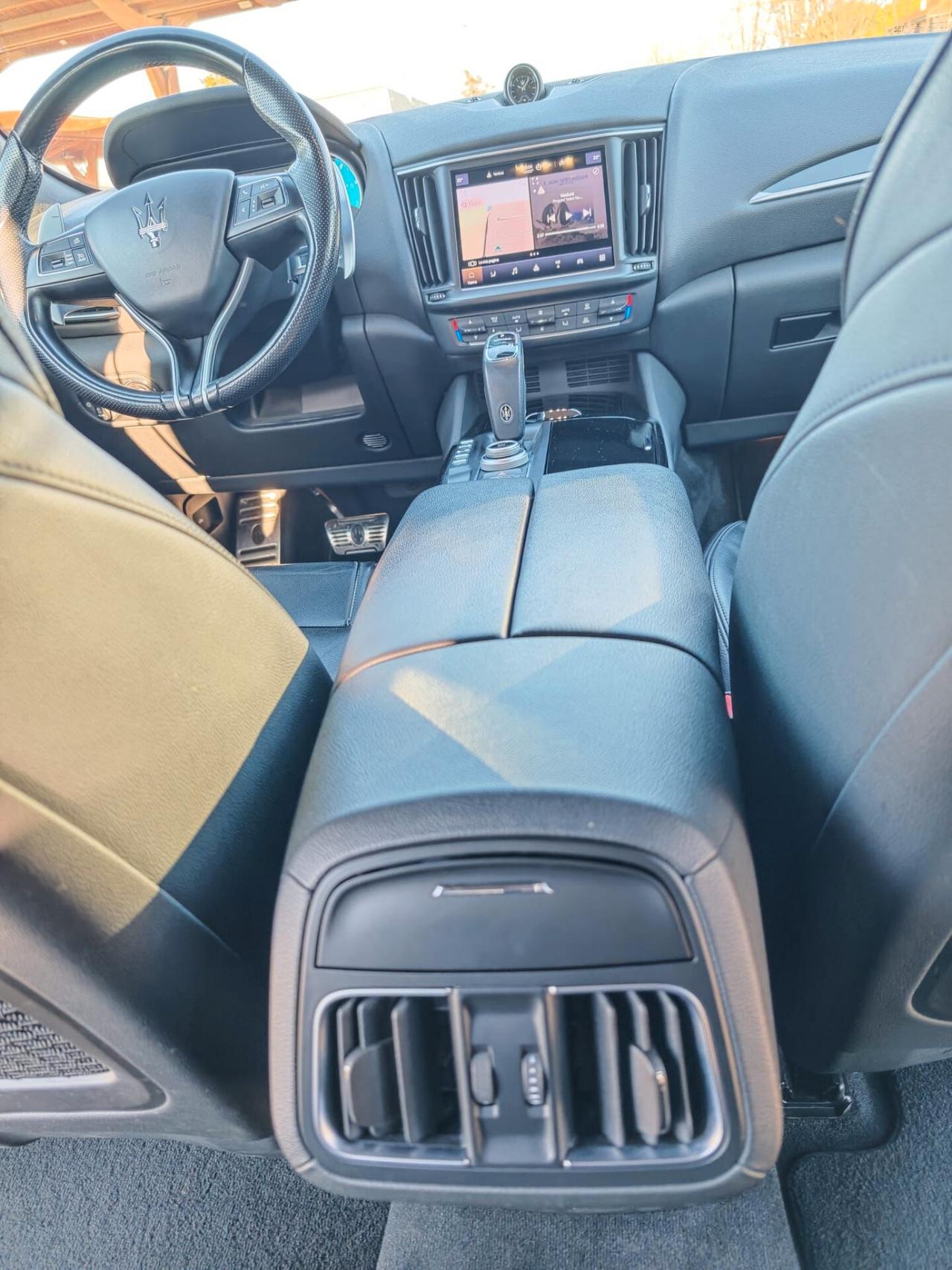 Maserati Levante V6 Gransport