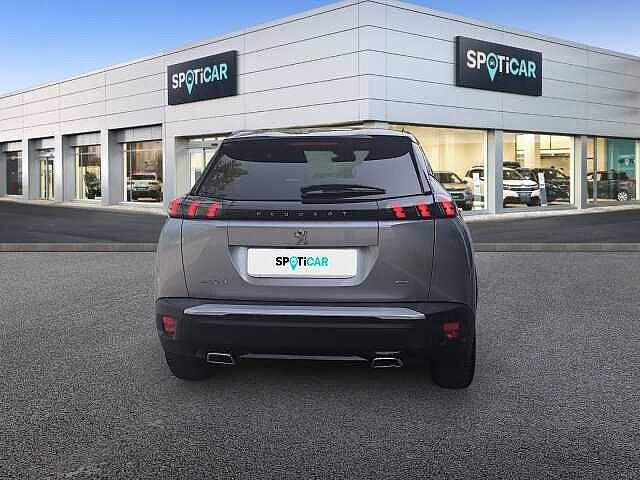 Peugeot 2008 PureTech 130 S&S EAT8 GT