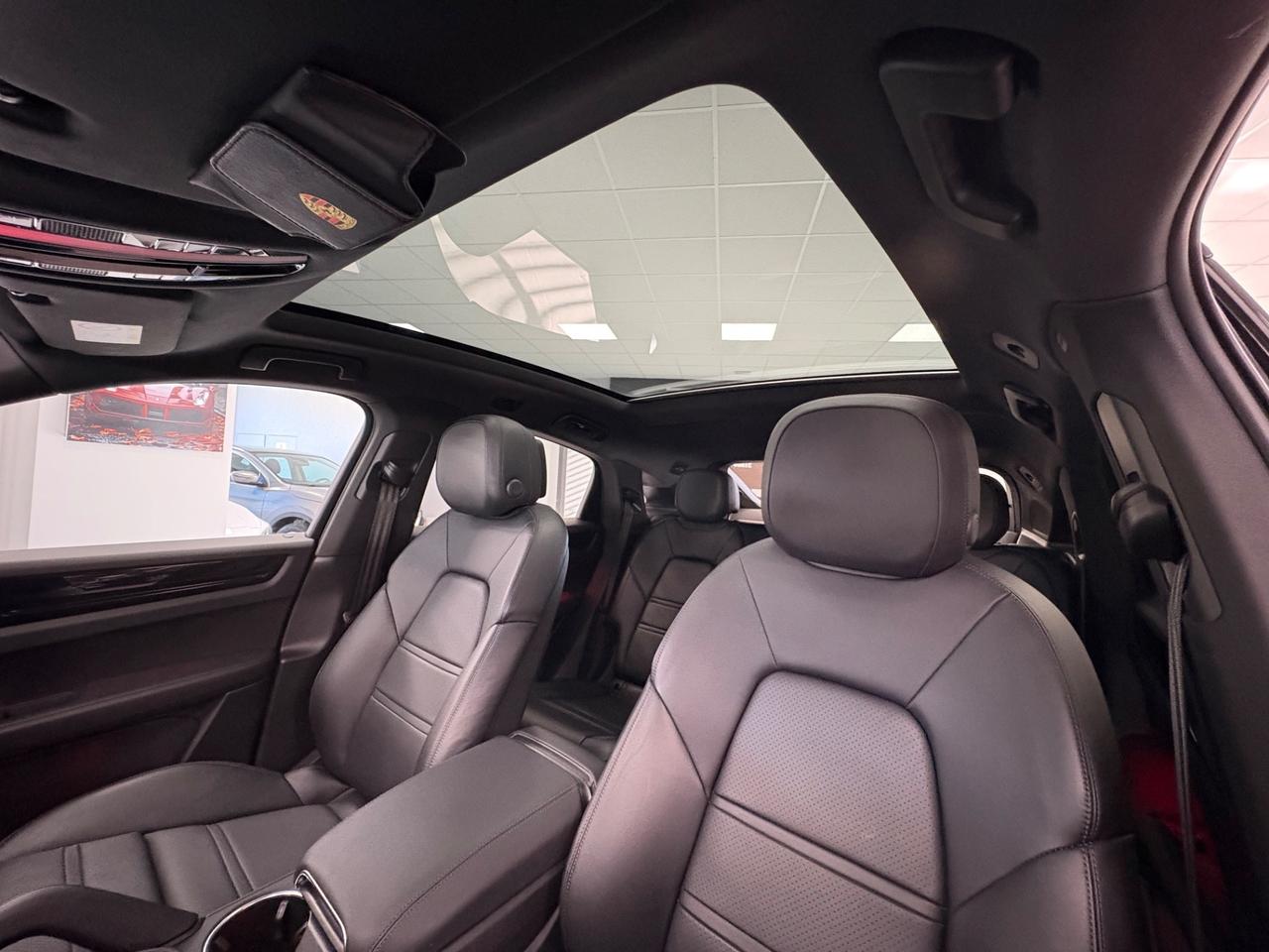 Porsche Cayenne Coupé 3.0 V6 benzina 340cv 2021