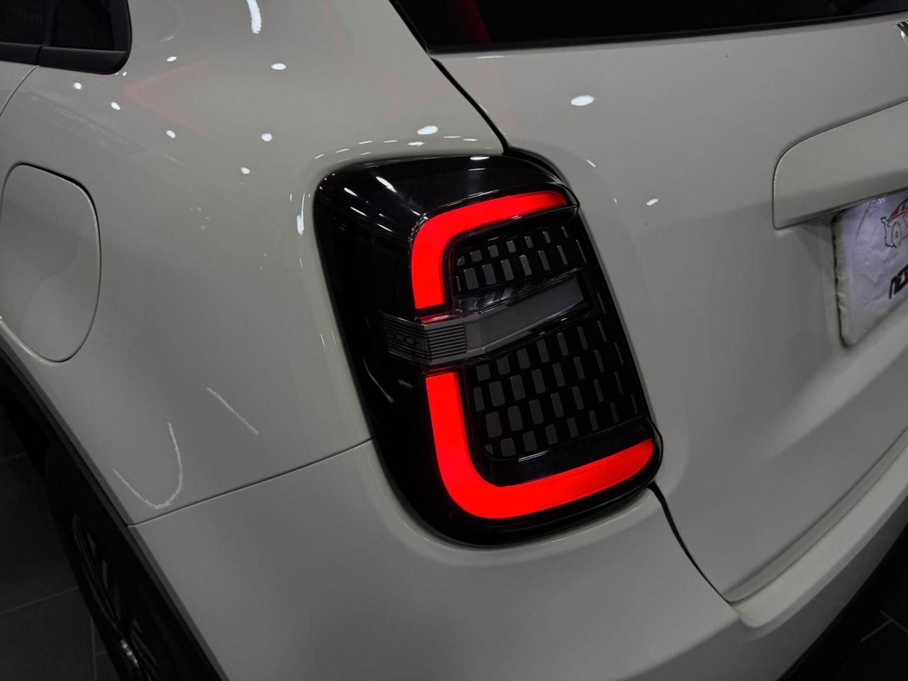 Fiat 600 Hybrid 100 CV DCT MHEV
